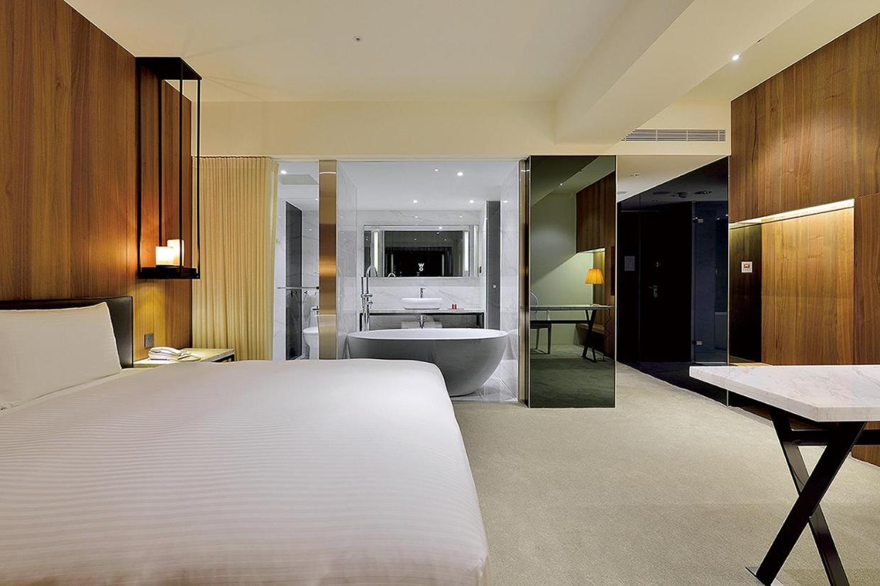 Wo Hotel Kaohsiung Extérieur photo