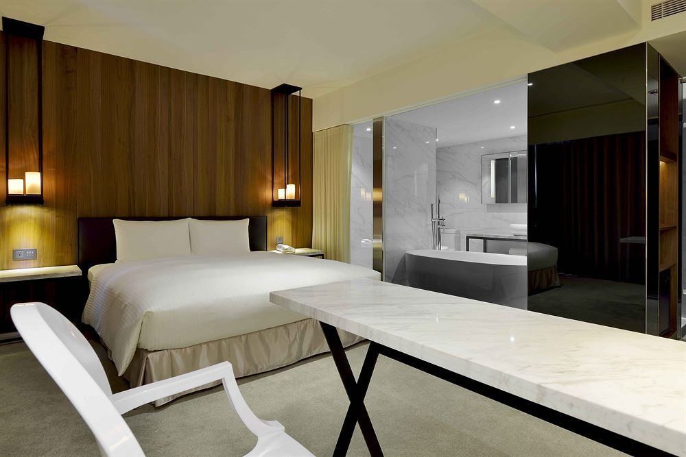 Wo Hotel Kaohsiung Extérieur photo